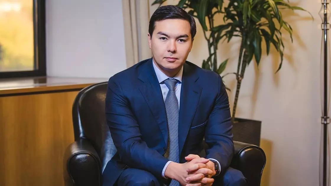 Внук Назарбаева Нурали Алиев объявил об уходе из «Транстелекома»