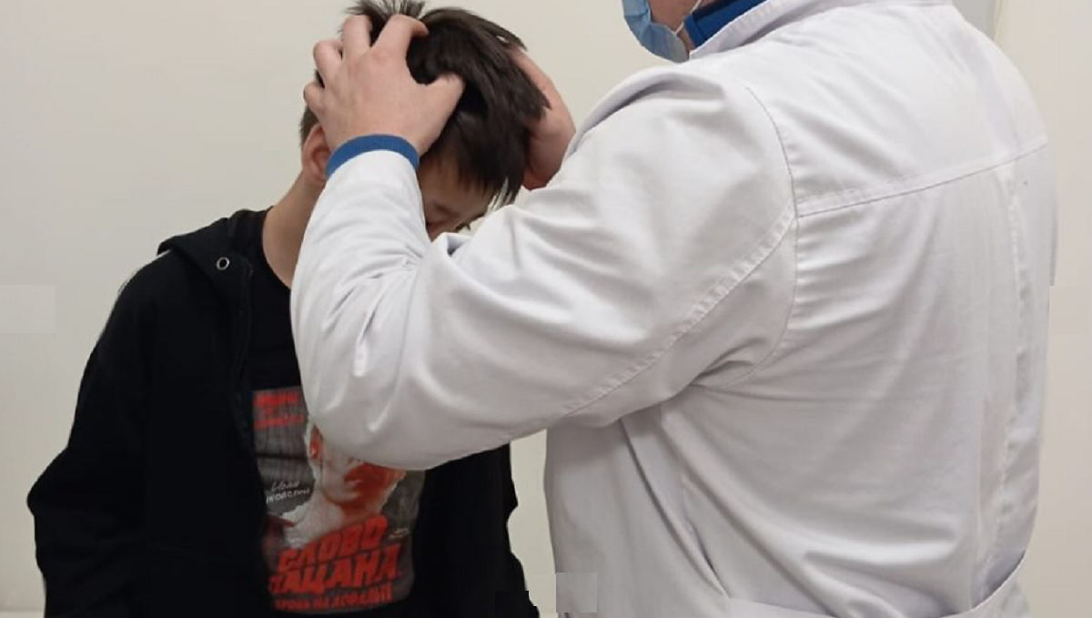Семейде соққыға жығылған жасөспірім оқиғасы: бала дәрігерлер бақылауына алынды