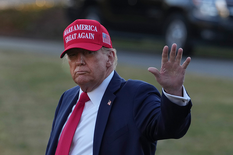 Трамп Қазақстанға 25 пайыздық тариф енгізетіні туралы Тоқаевқа ресми хат жолдады