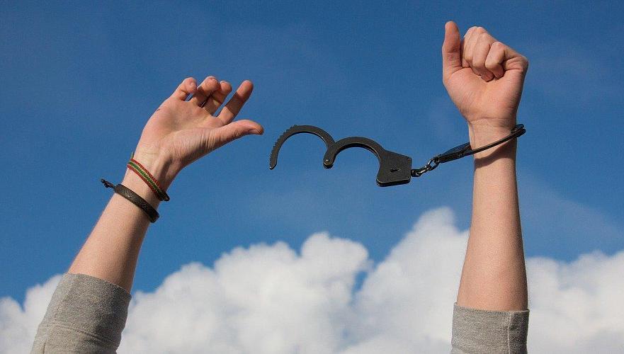 Қазақстанда 15 мыңға жуық адам амнистияға ілігеді
