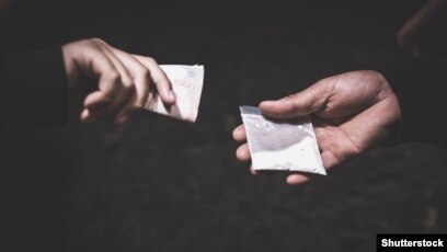Алматы тұрғынына есірткі салынған сәлемдеме үшін 16 жыл жаза кесілді
