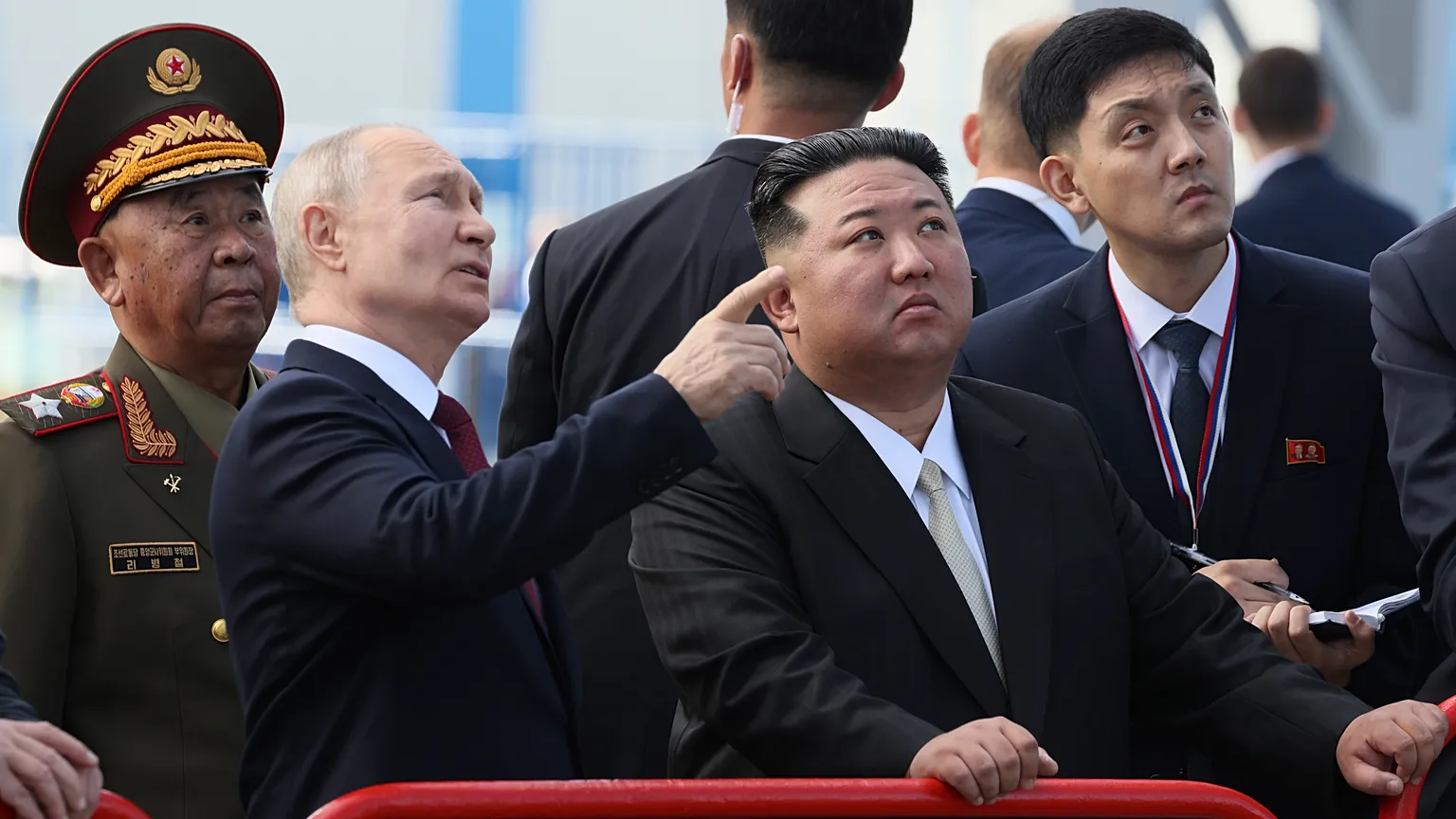 Қытайдағы әскери парадқа Путин мен Ким Чен Ын қатысады