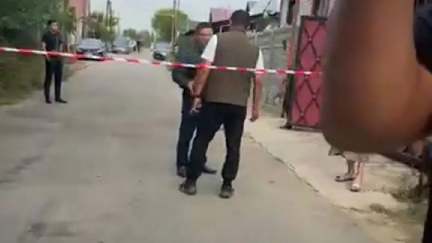 Убийство мужчины и похищение ребенка в Талгаре: подозреваемый сбросился на автомобиле с обрыва