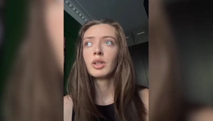 Қарағандыда қазақтарға тіл тигізген Алика Мухамадиеваның соты басталды