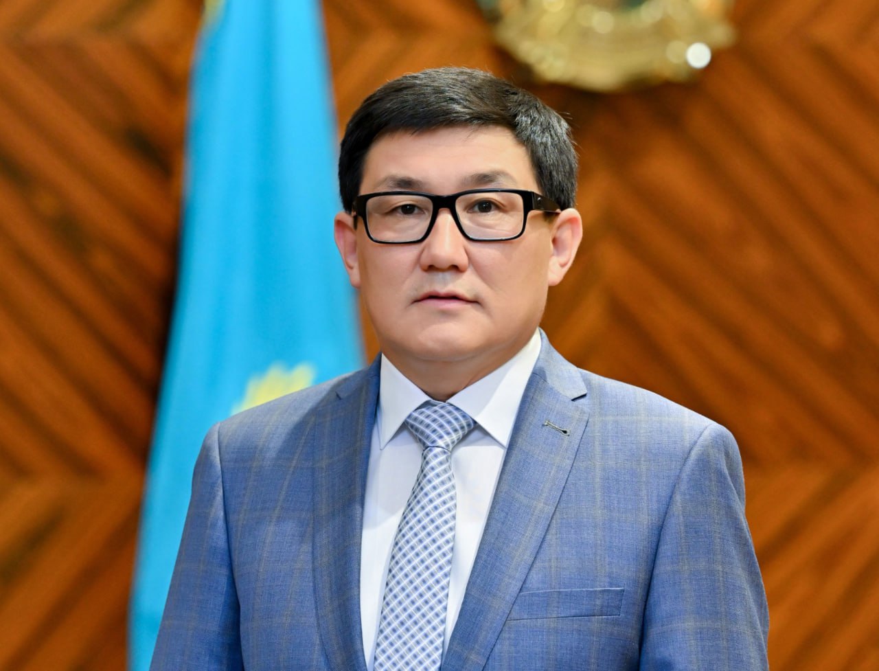 Семей халқы алғаш рет әкімін өзі таңдады
