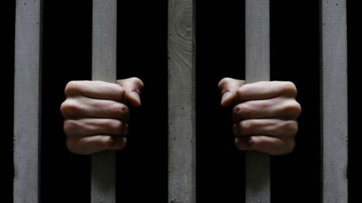 Қазанмен жасалған қылмыс: ана мен баланы өлтірген алматылық өмір бойына сотталды