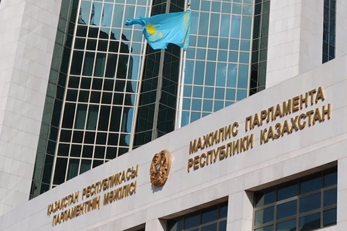Биыл қандай заңдар қабылданды?