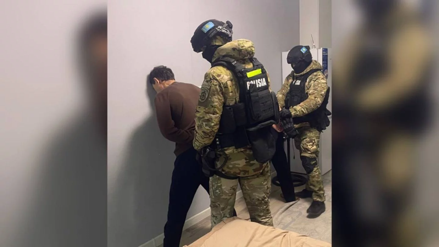 Талтүстегі тонау: Алматыда әйелді матап, құнды заттарын қолды қылғандар ұсталды