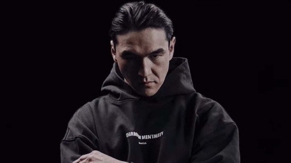 БАҚ: Нұрлан Сабыров Ресей әскеріне бірнеше мотоцикл сыйлаған