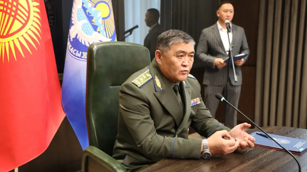 Қамшыбек Ташиев Қырғызстаннан кетті