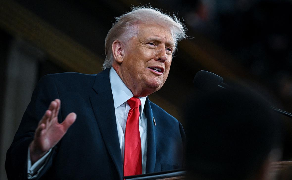 Трамп үшінші рет сайлануға емеурін білдірді