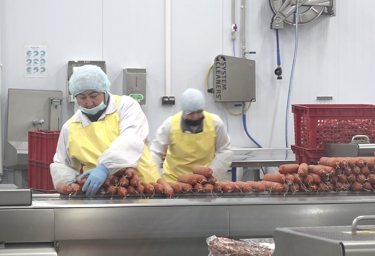 Қазақстандықтар аптасына қанша сағат жұмыс істейді - әлемдік статистика