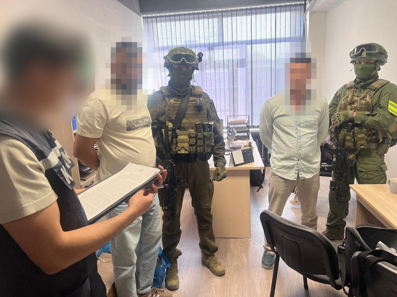 Шетелден 4 млн рет қоңырау шалған: ҰҚК алаяқтықпен айналысқан топты ұстады