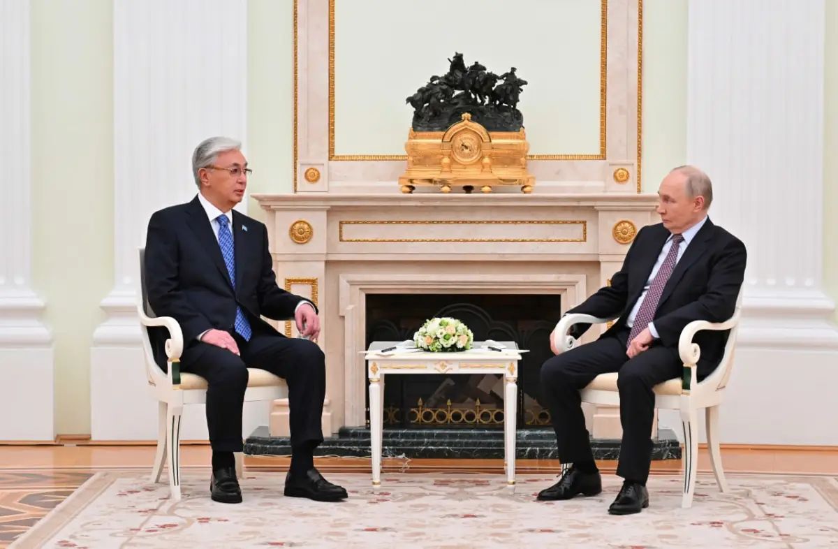 Қасым-Жомарт Тоқаев Владимир Путинмен не туралы сөйлесті
