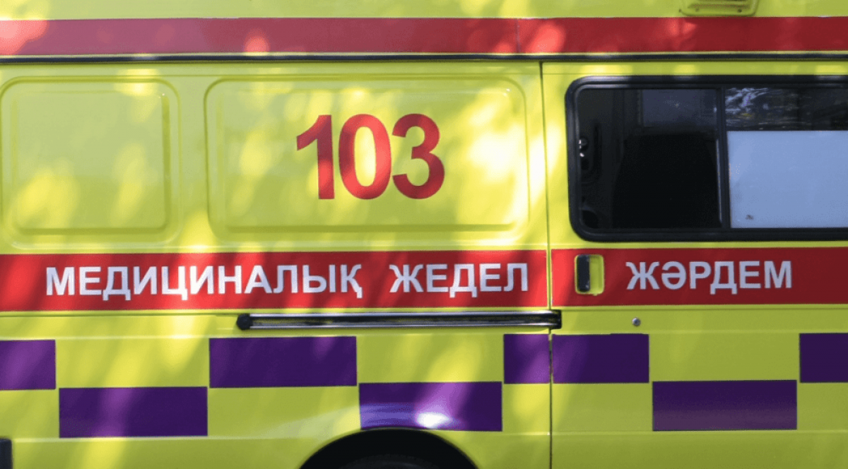 Жүргізуші кінәсін мойындамады: Ақтөбеде көлік қаққан оқушы комада жатыр